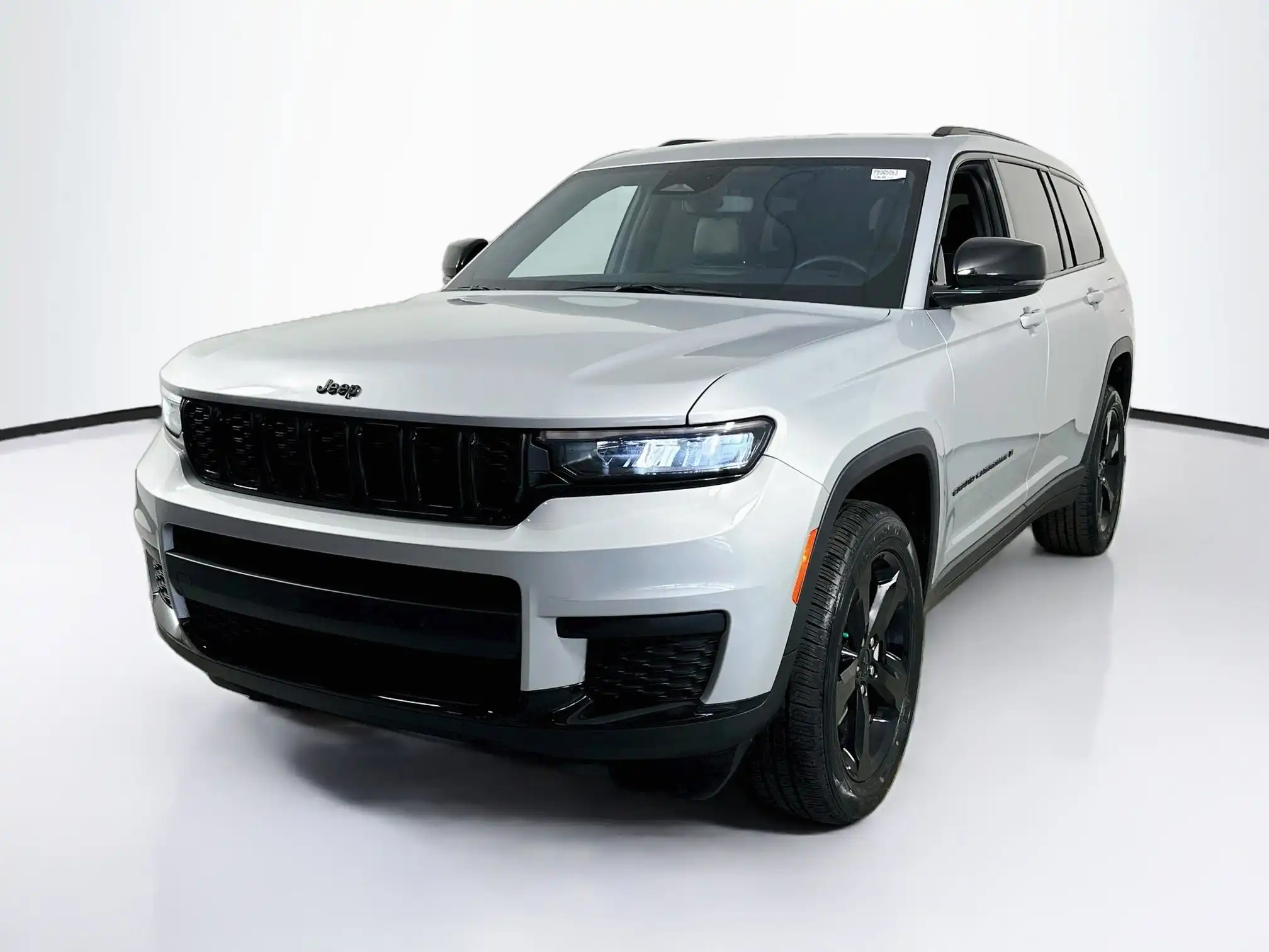 2023 Jeep Grand Cherokee L Altitude's photo