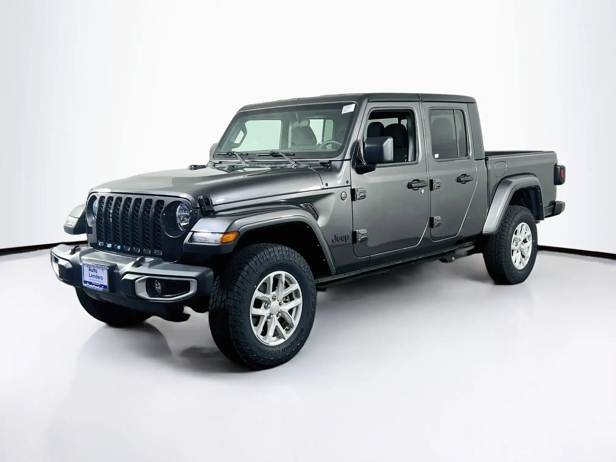 2023 Jeep Gladiator Sport S's photo