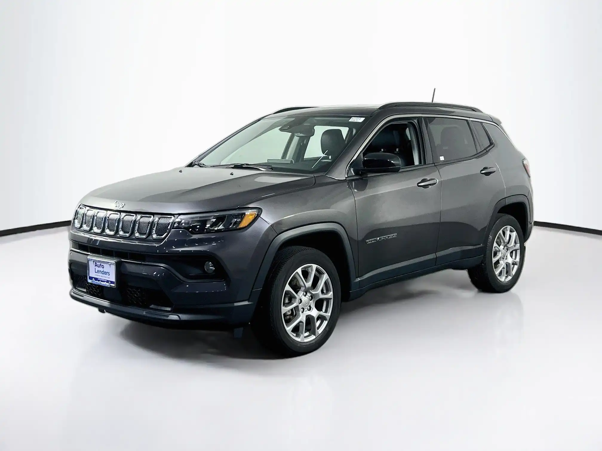 2022 Jeep Compass Latitude Lux 4X4's photo