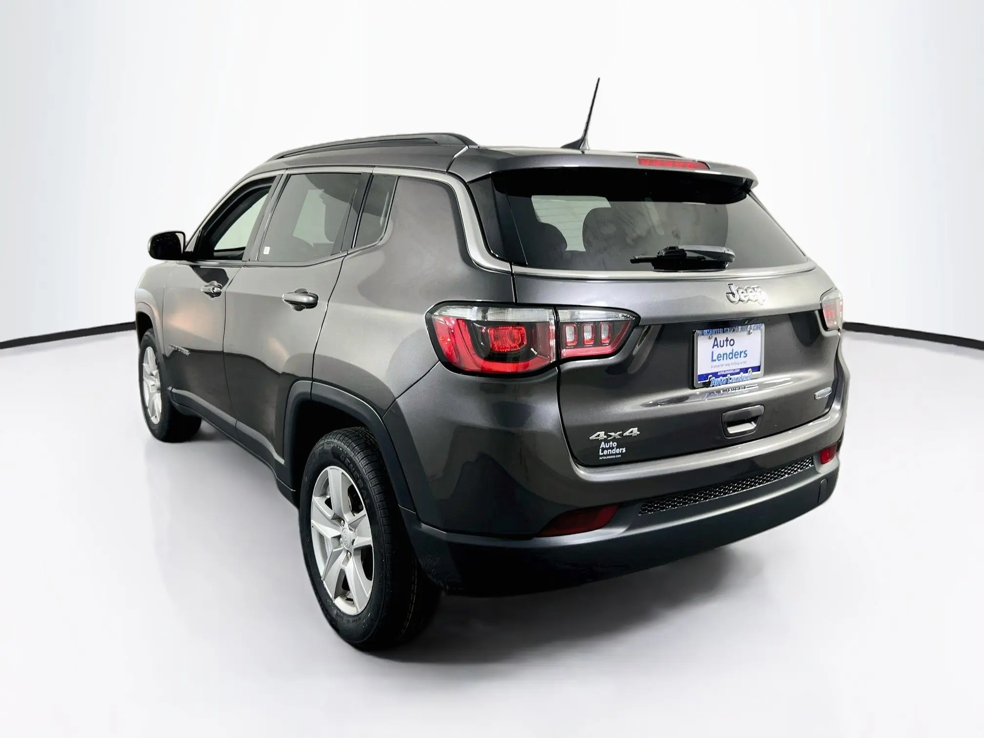 2022 Jeep Compass Latitude 4X4 photo 3