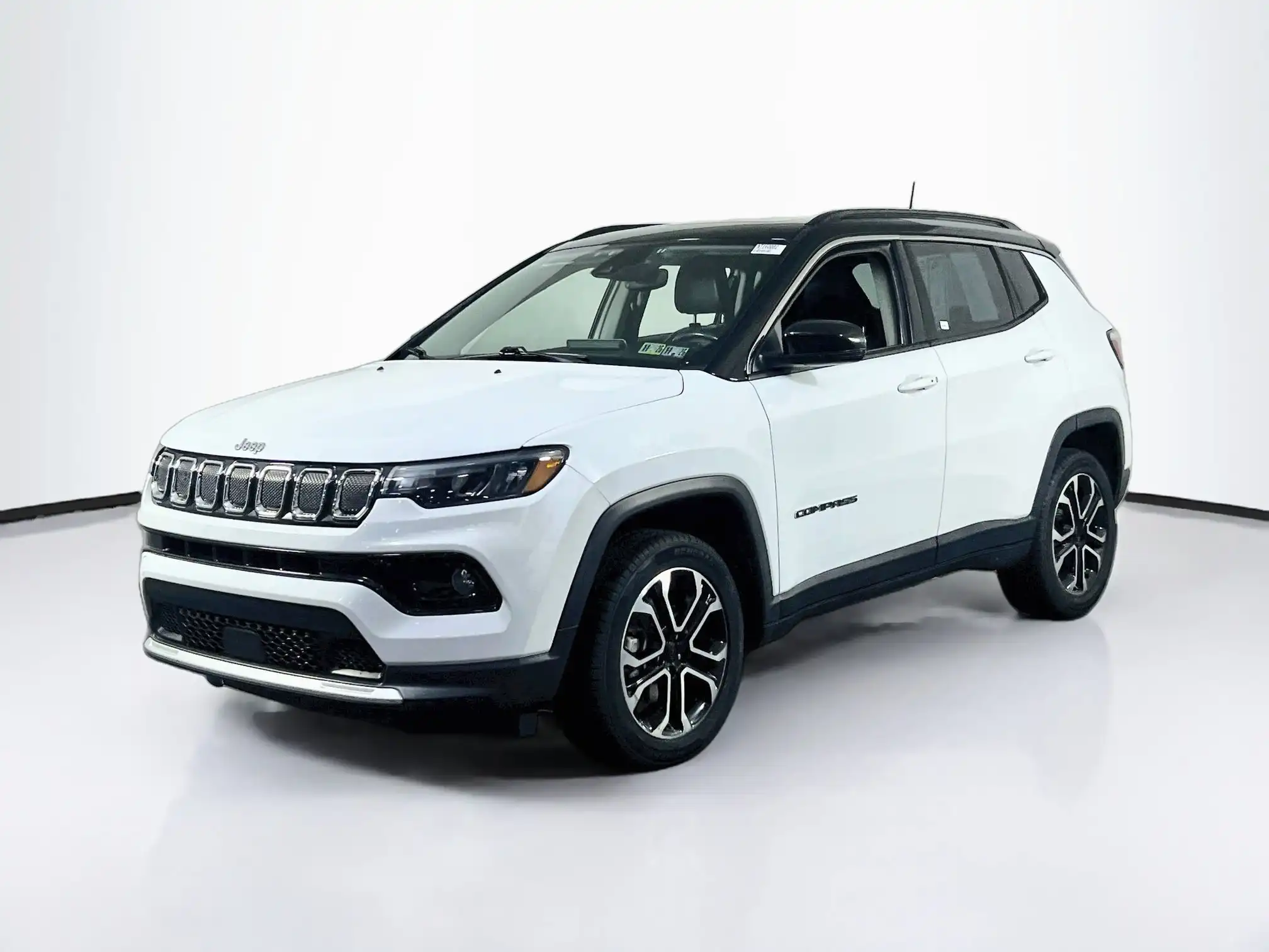 2022 Jeep Compass Limited 4WD's photo