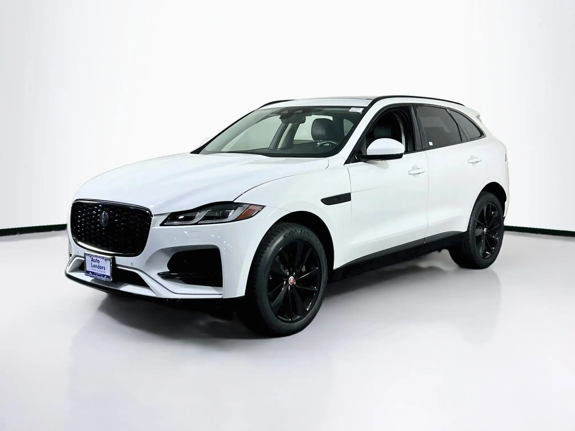 2023 Jaguar F-PACE P250 S's photo