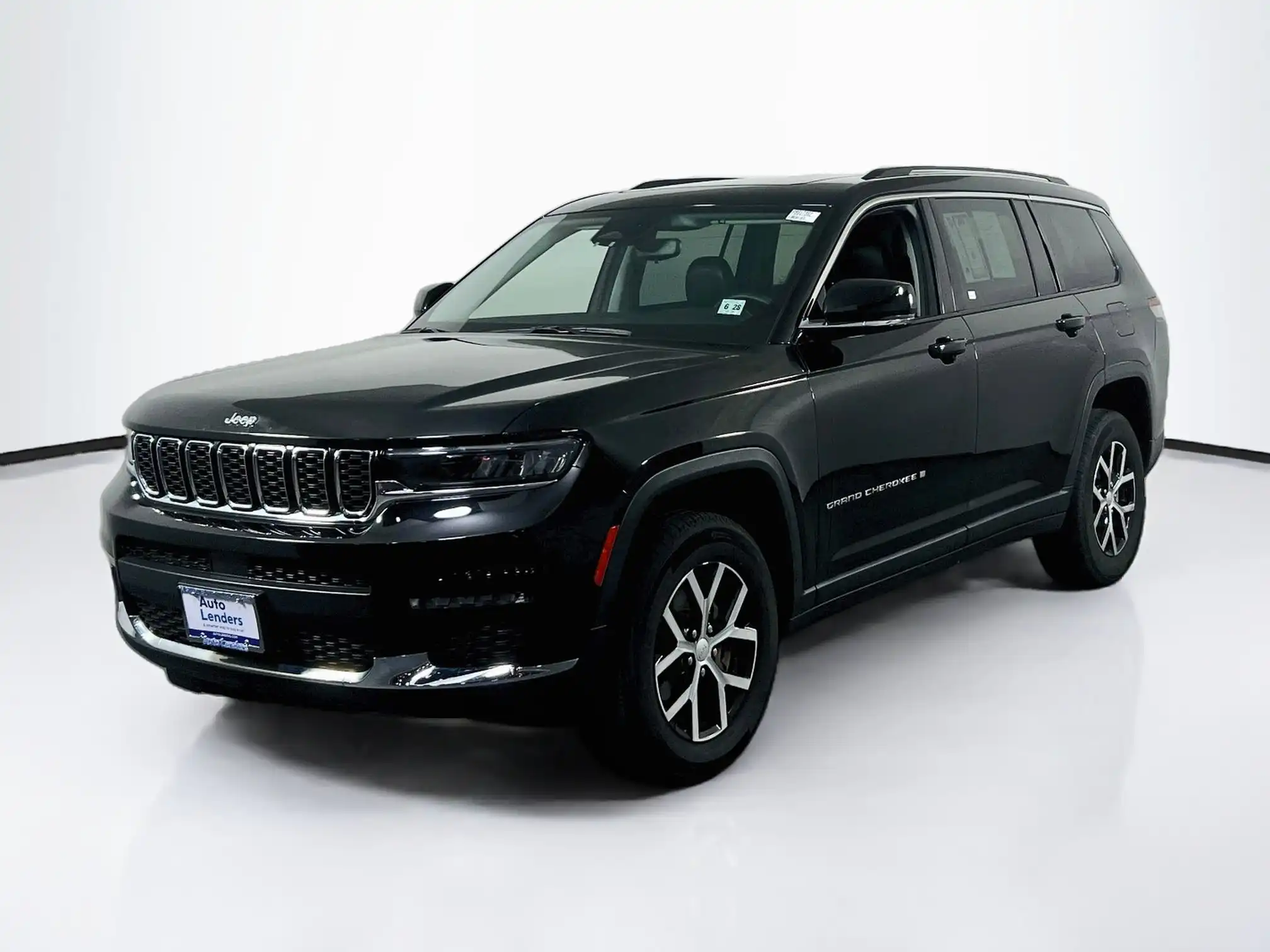 2023 Jeep Grand Cherokee L Limited 4WD's photo