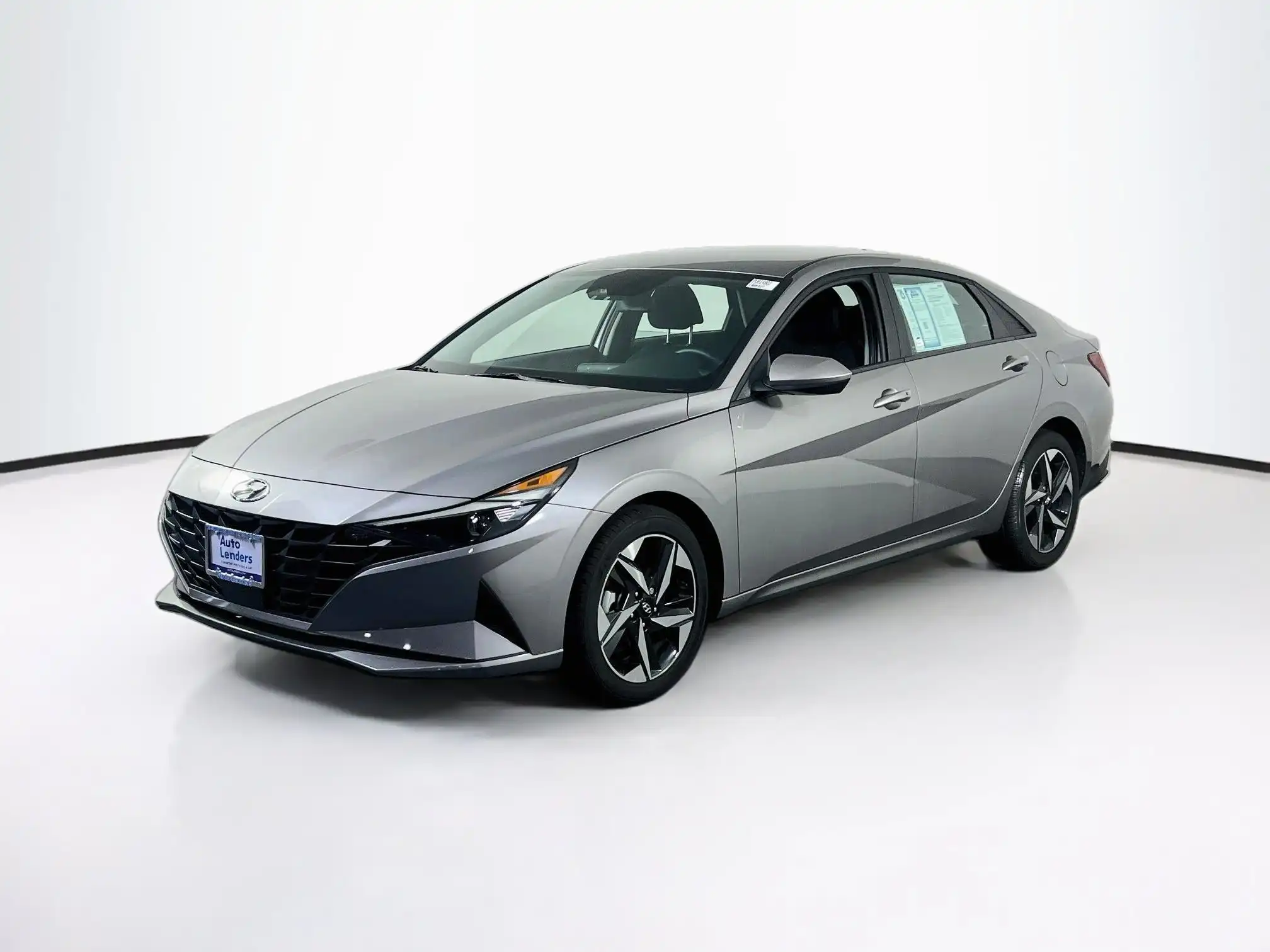 2023 Hyundai Elantra 2.0 SEL IVT's photo