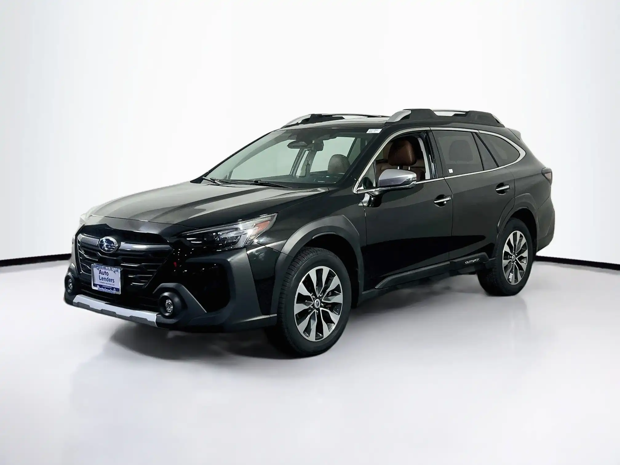 2023 Subaru Outback Touring's photo