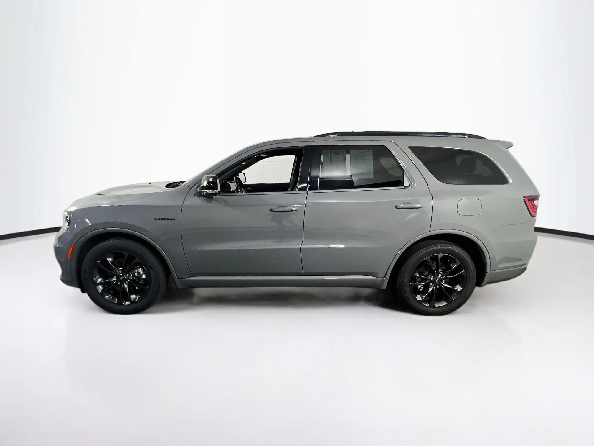 2023 Dodge Durango R/T AWD Plus photo 5