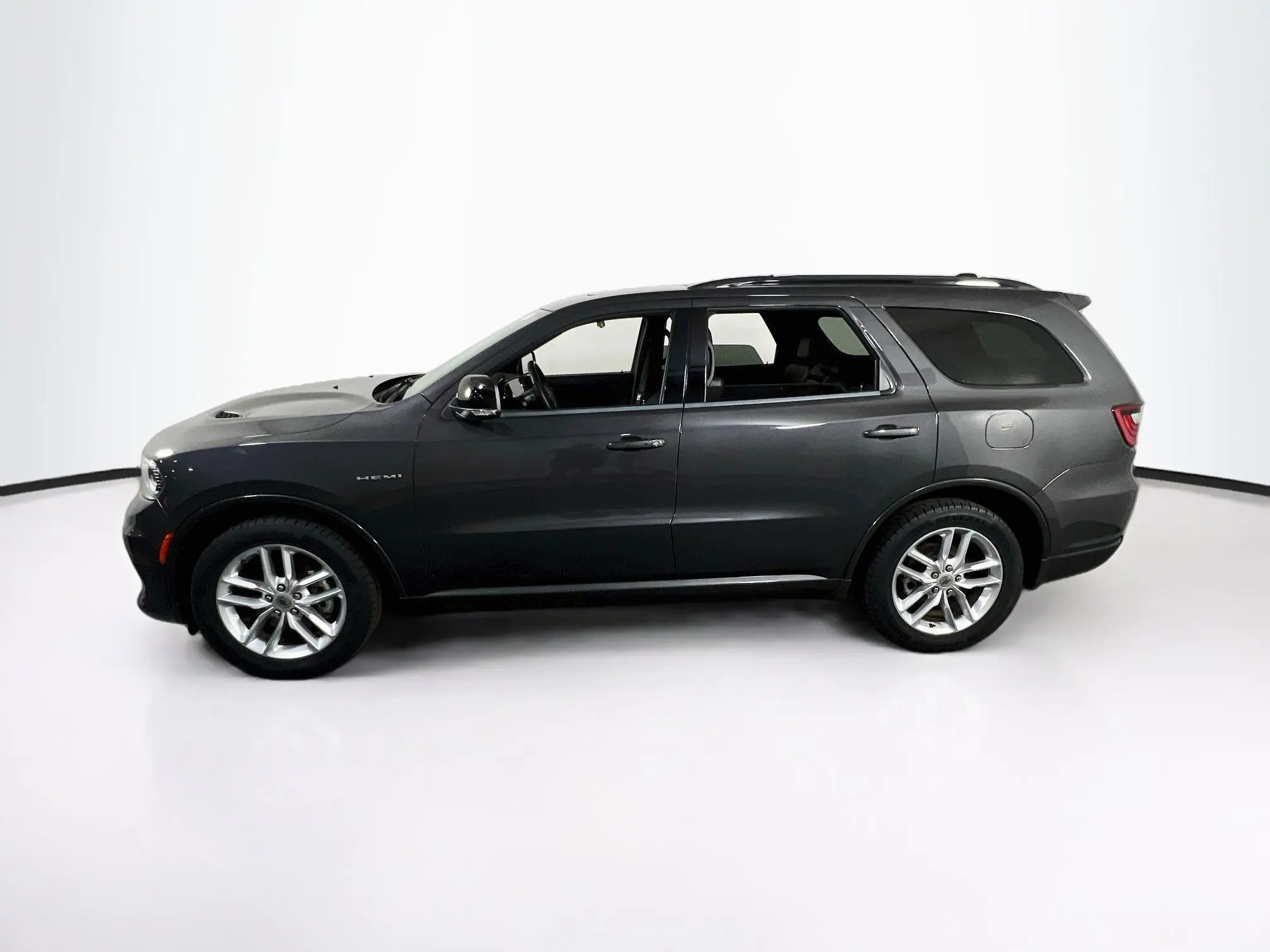 2023 Dodge Durango R/T AWD Plus photo 5