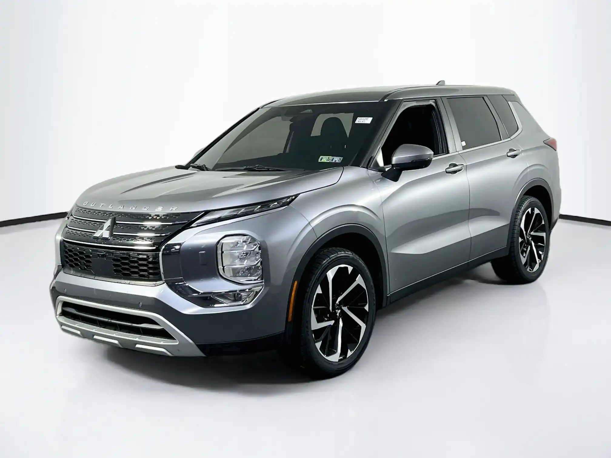 2023 Mitsubishi Outlander SE S-AWC's photo