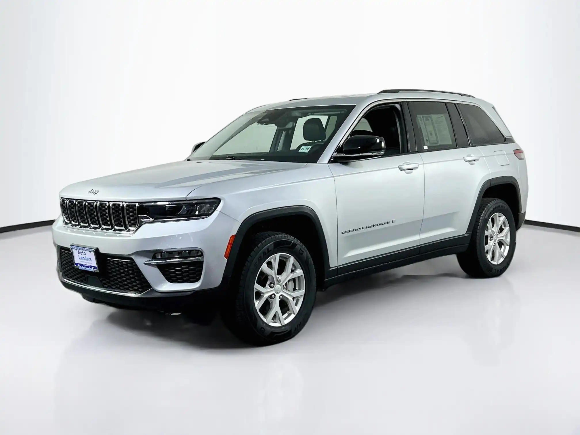 2023 Jeep Grand Cherokee Limited 4x4's photo