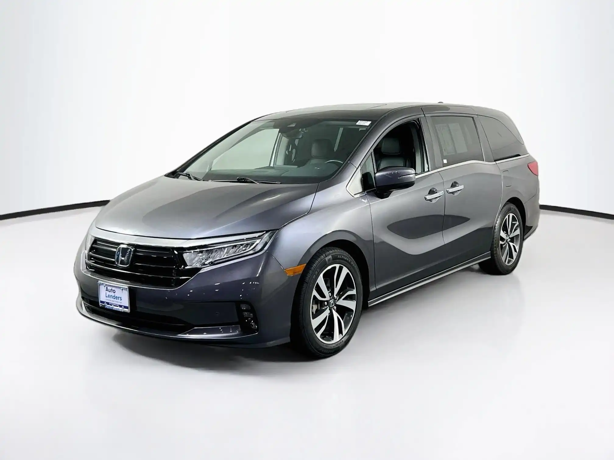 2023 Honda Odyssey Touring's photo