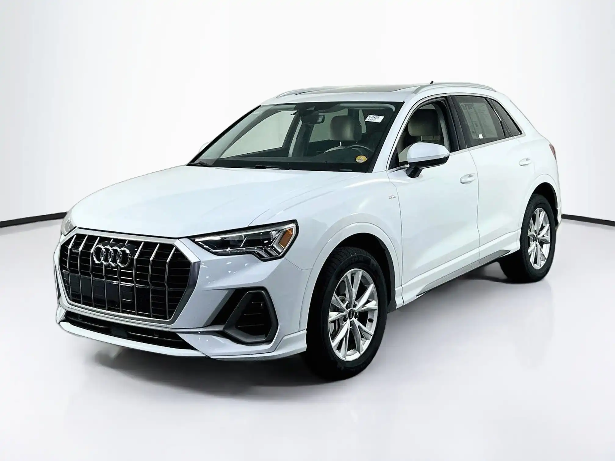 2022 Audi Q3 45 TFSI S Line Premium Plus quattro's photo