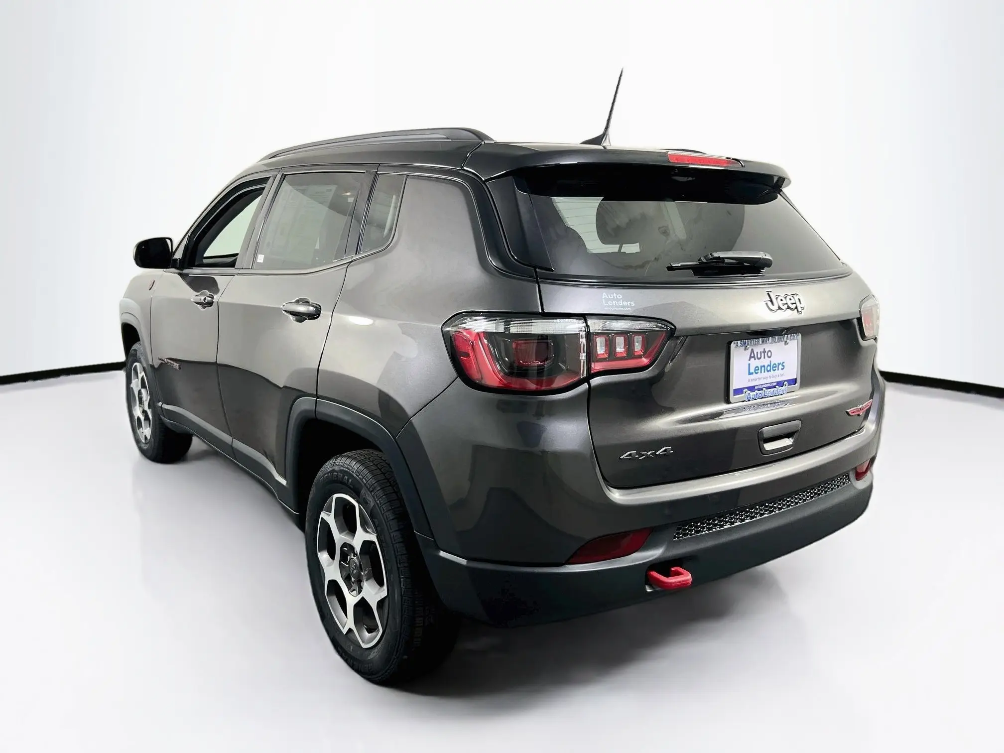 2022 Jeep Compass Trailhawk 4X4 photo 3