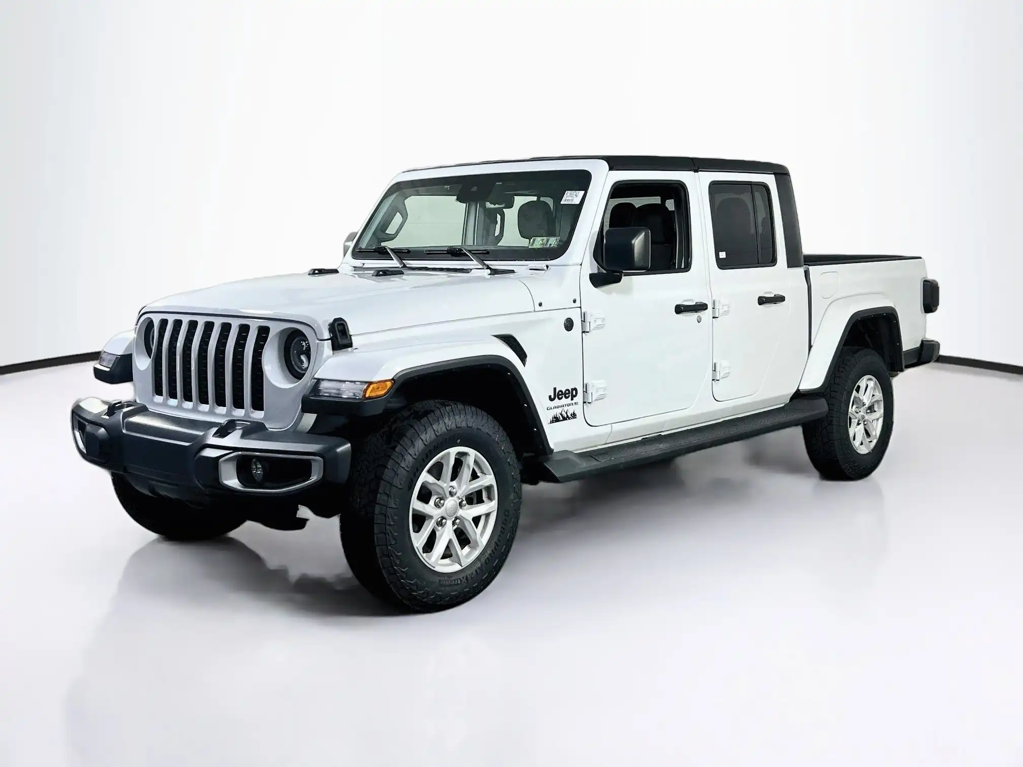 2023 Jeep Gladiator Sport S's photo