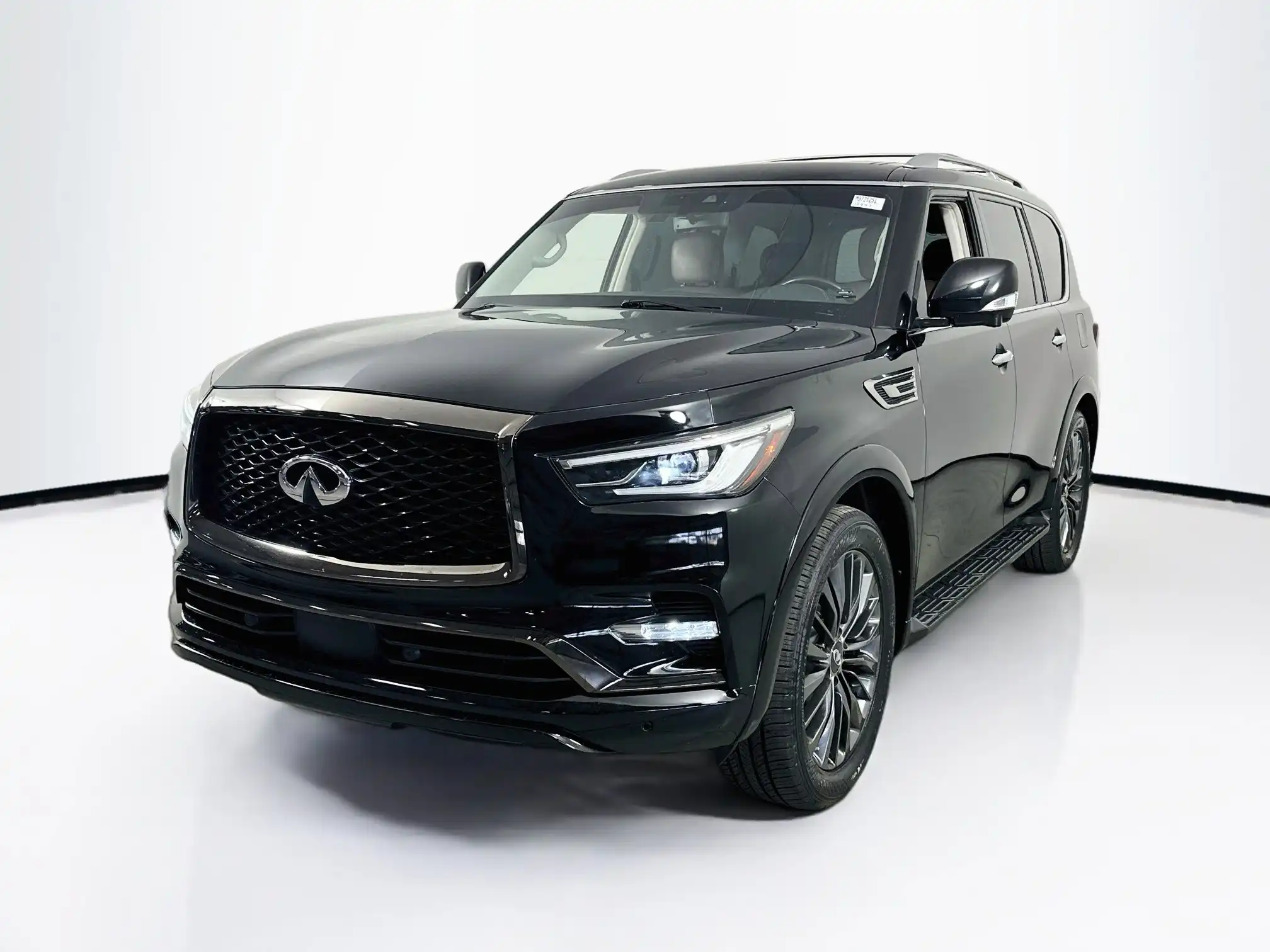 2021 INFINITI QX80 PREMIUM SELECT's photo