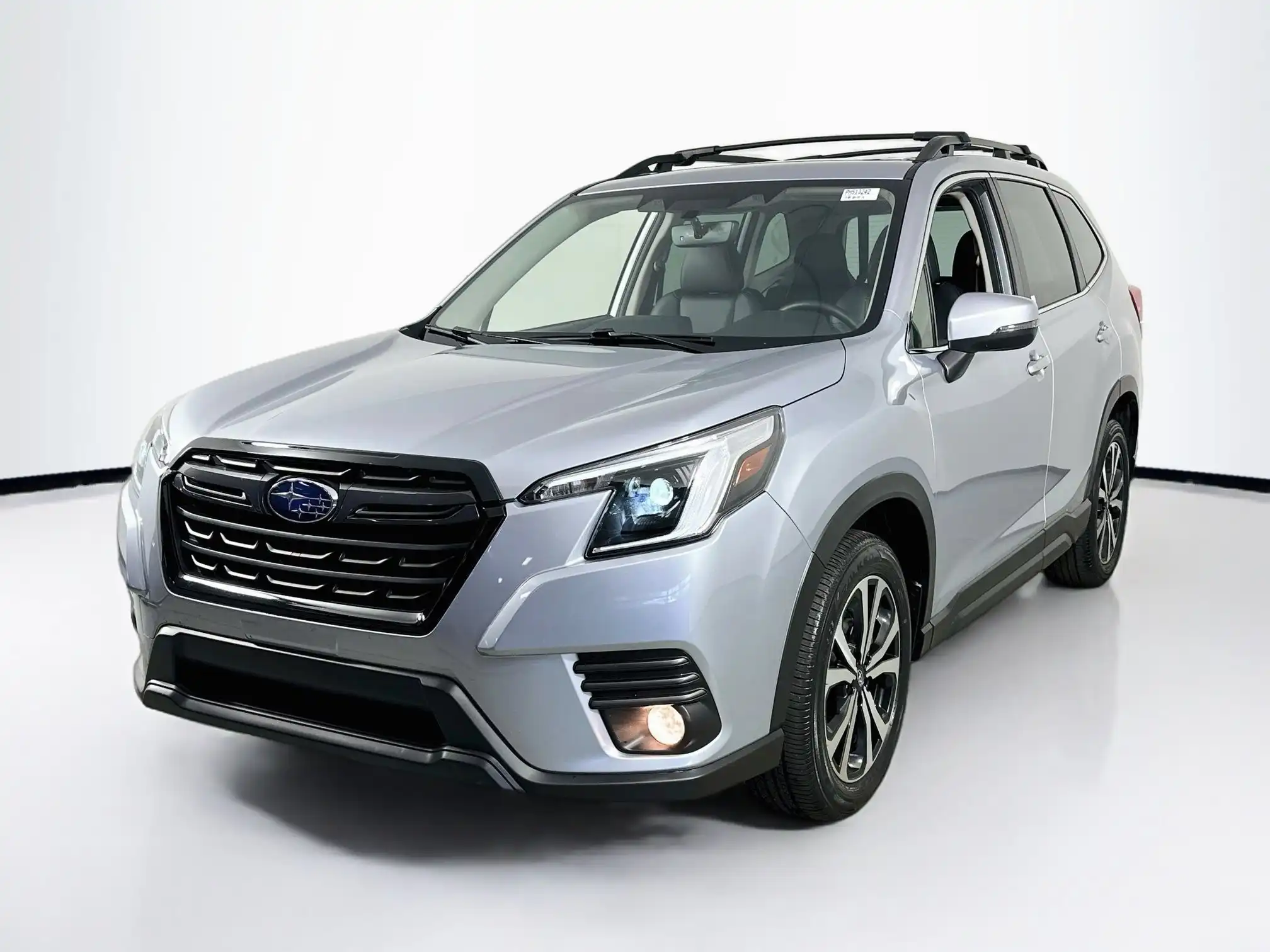 2023 Subaru Forester Limited's photo