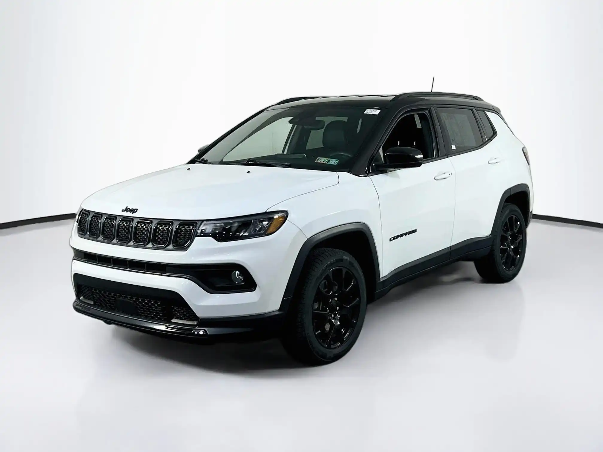 2023 Jeep Compass Altitude 4WD's photo