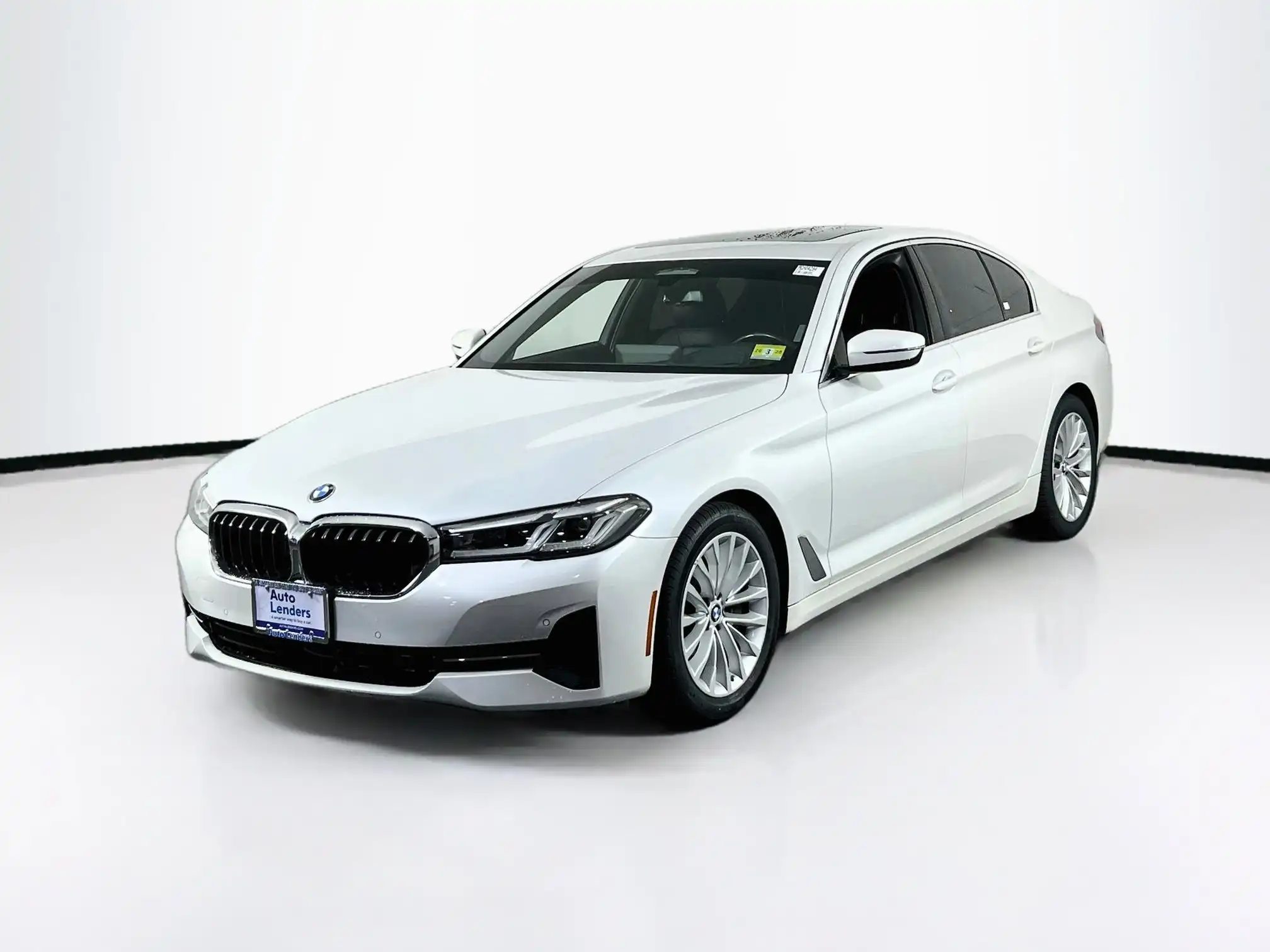 2021 BMW 5 Series 530i xDrive Sedan's photo
