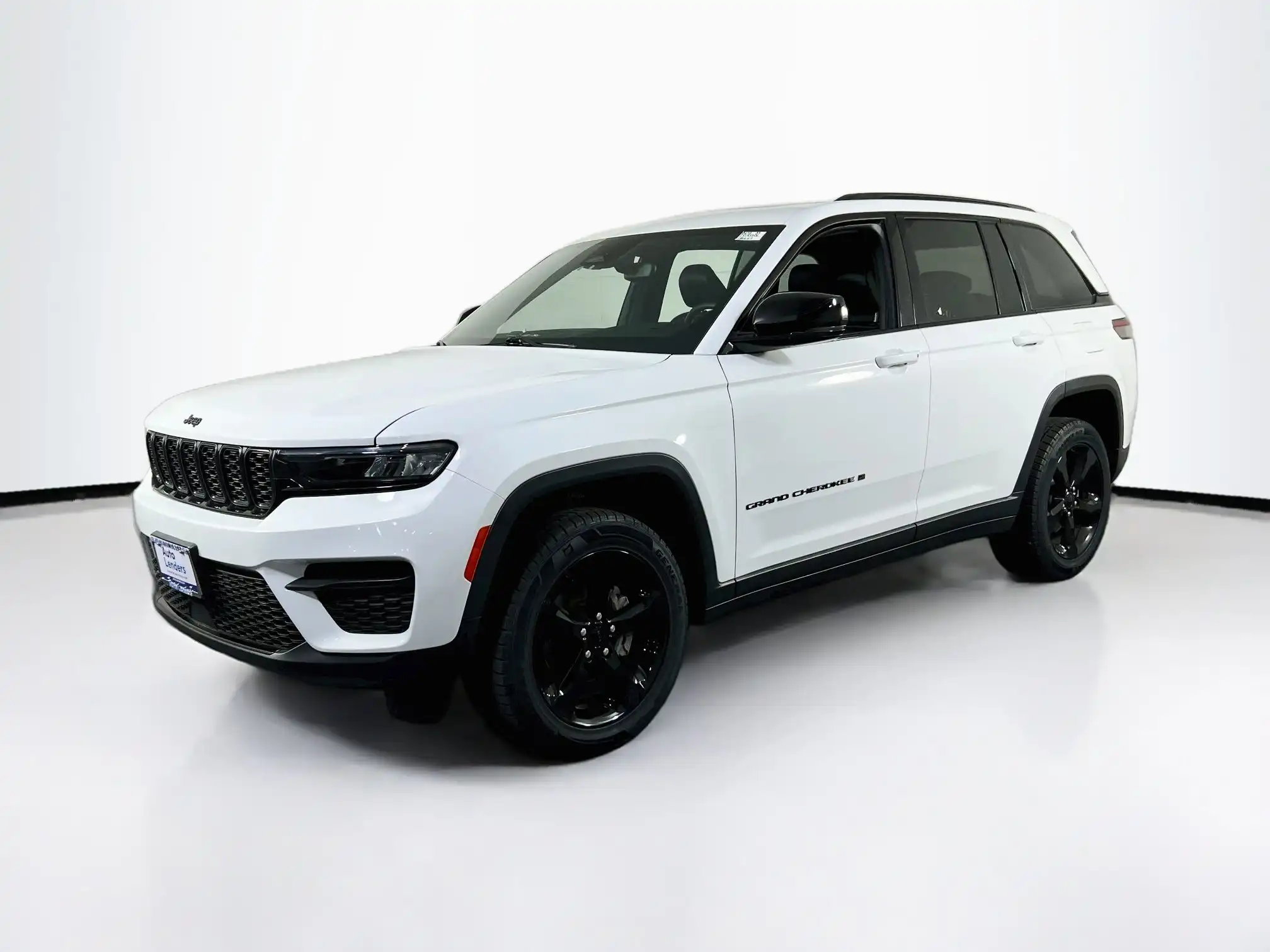 2023 Jeep Grand Cherokee Altitude 4x4's photo