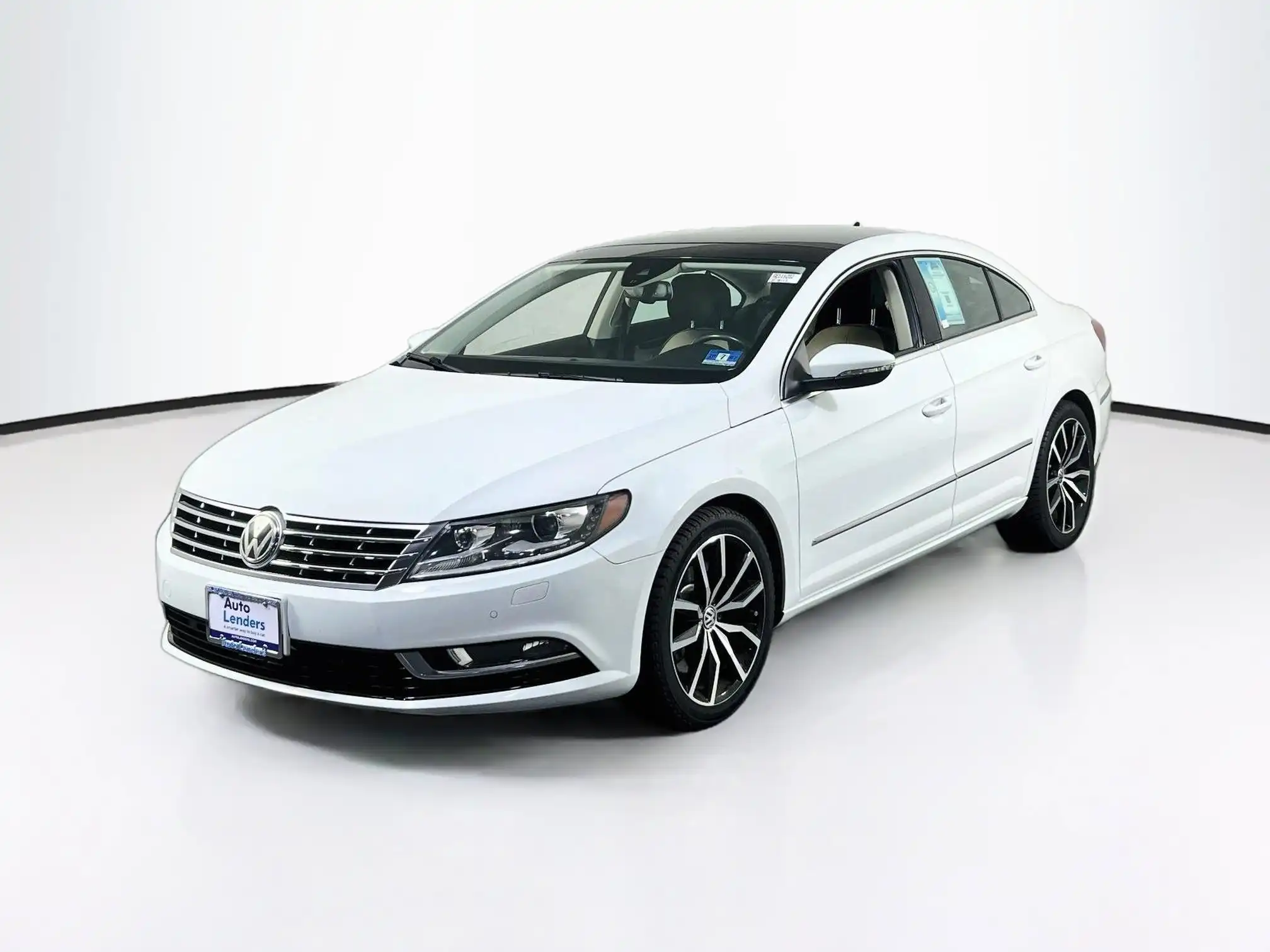 2016 Volkswagen CC 3.6L VR6 4Motion Executive's photo