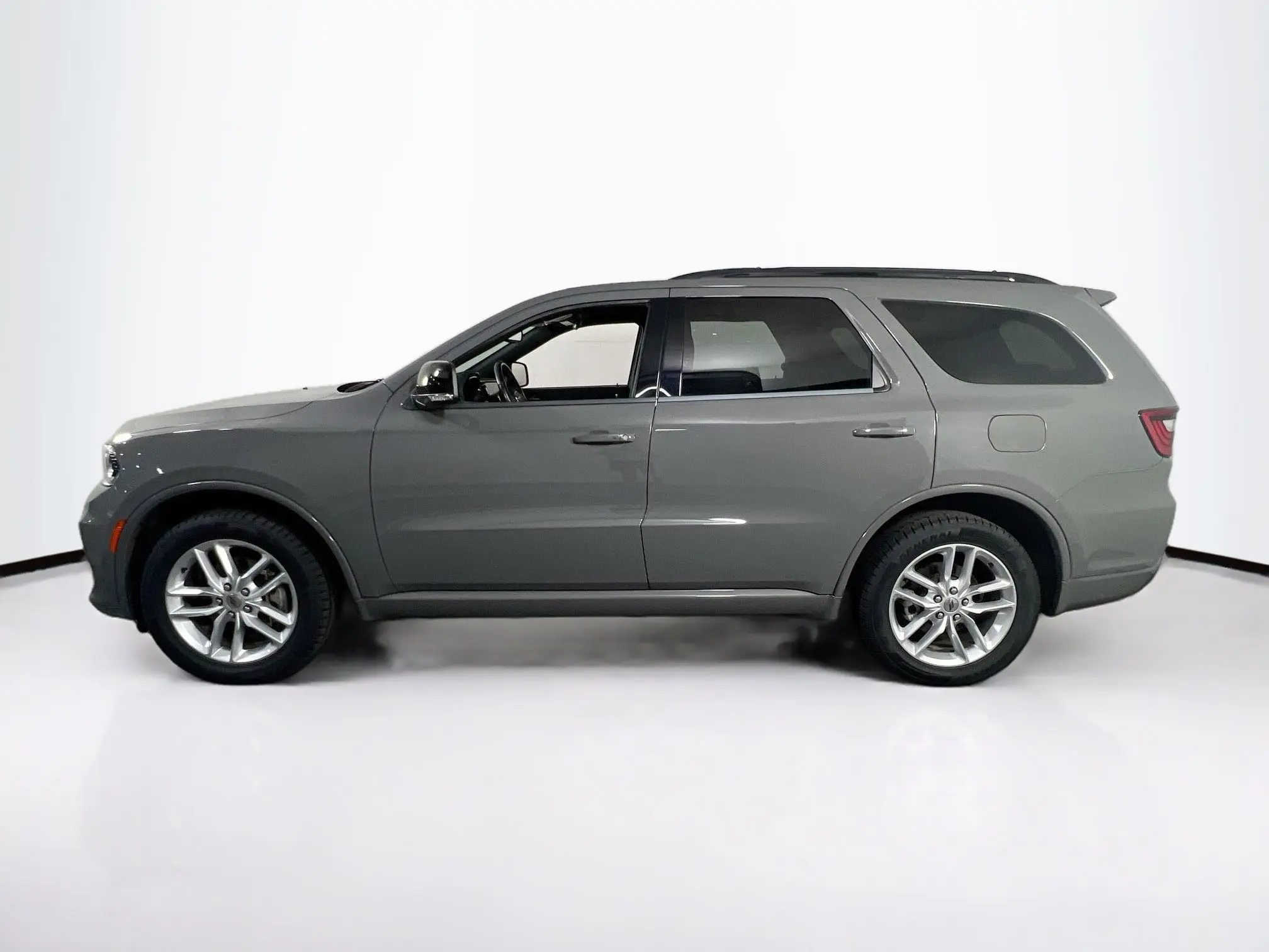 2023 Dodge Durango GT Plus AWD photo 5
