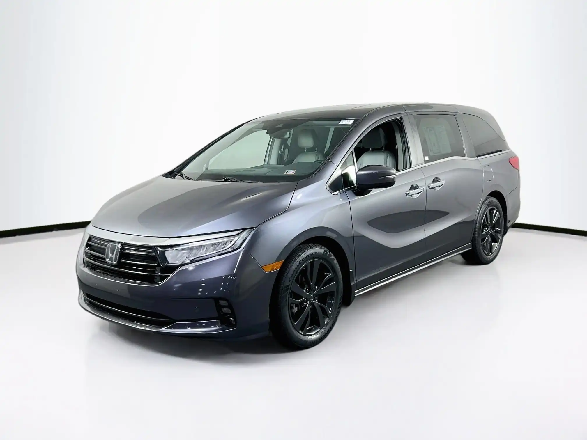 2023 Honda Odyssey Touring's photo