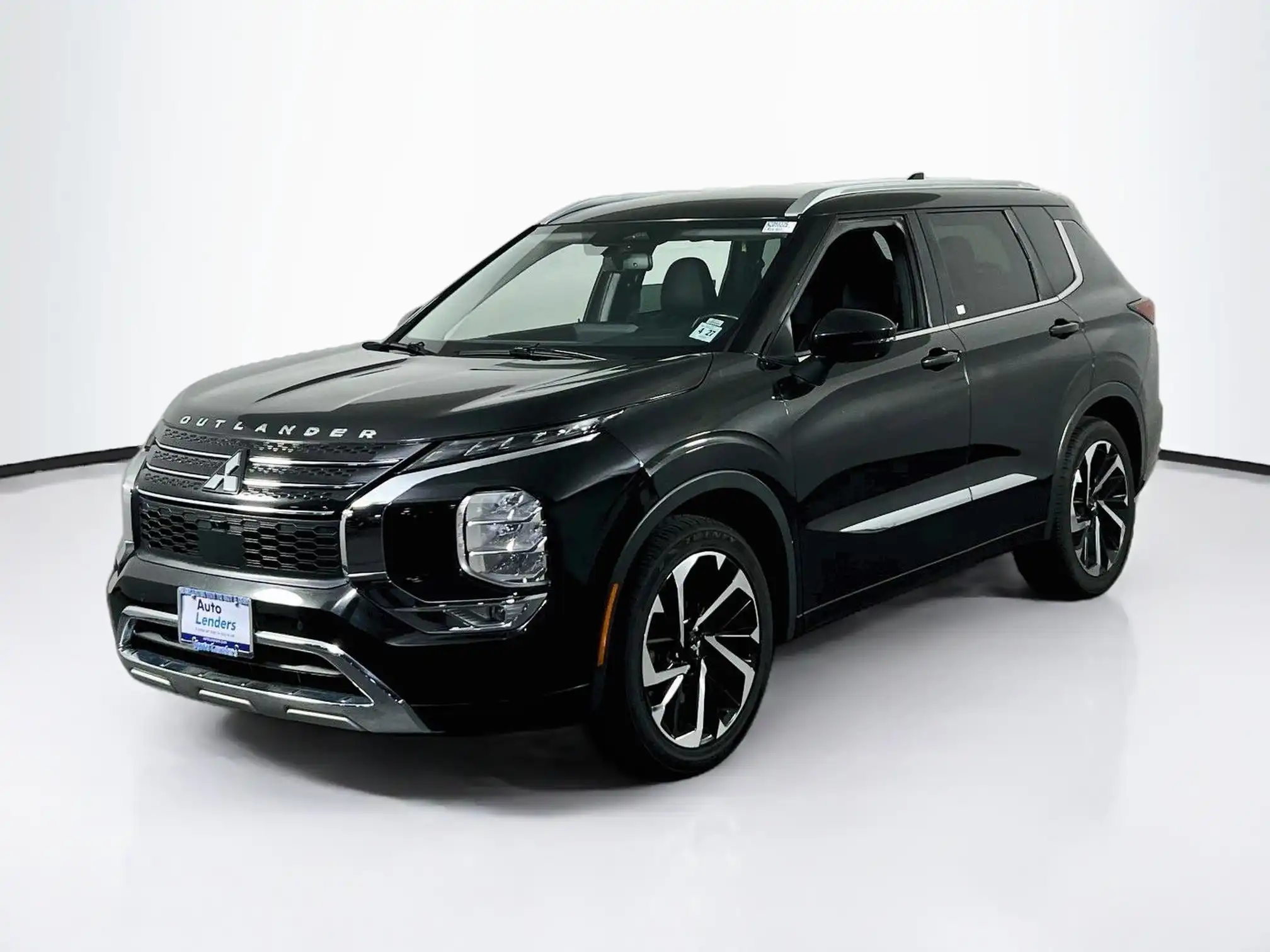 2022 Mitsubishi Outlander SEL Special Edition 2WD's photo