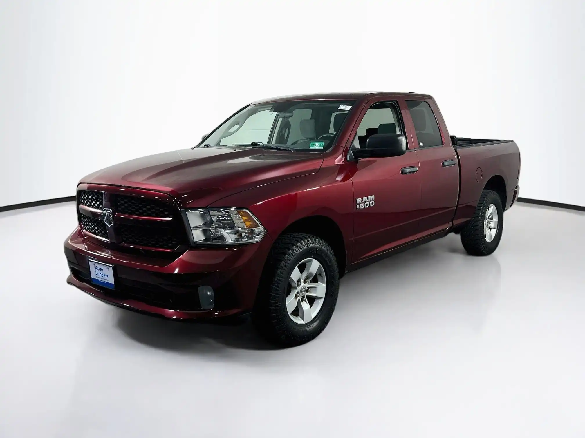 2018 RAM 1500 Express 4x4 Quad Cab 6'4's photo