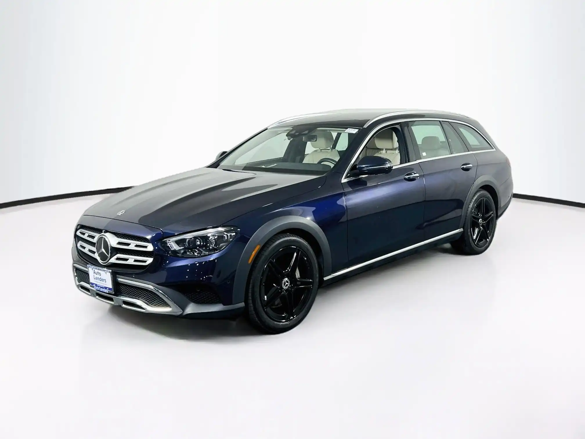 2023 Mercedes-Benz E-Class E450 4MATIC All-Terrain's photo
