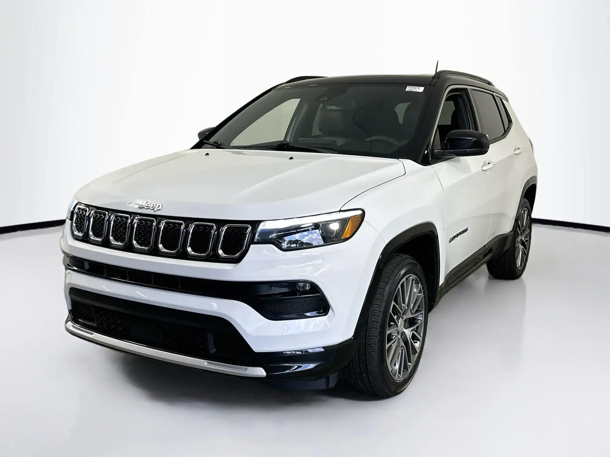 2023 Jeep Compass Limited 4X4's photo