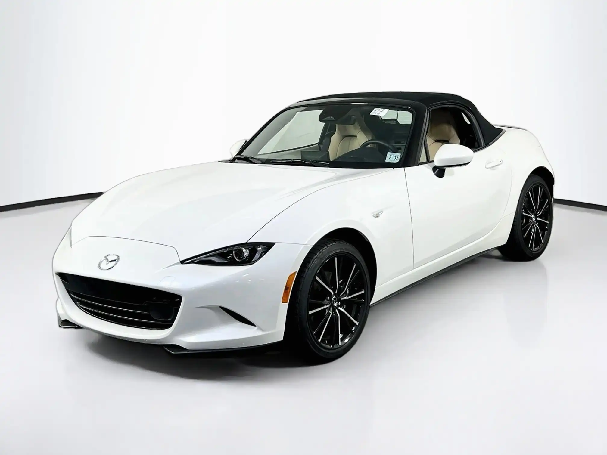 2026 Mazda MX-5 Miata Grand Touring Auto's photo