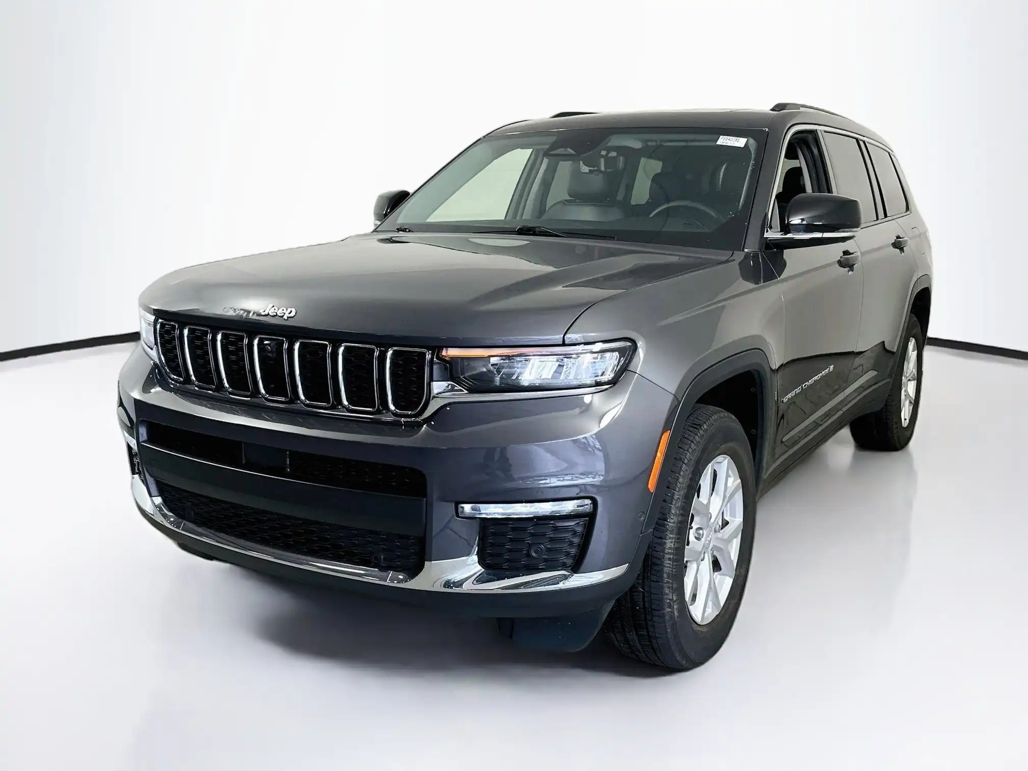 2023 Jeep Grand Cherokee L Limited's photo