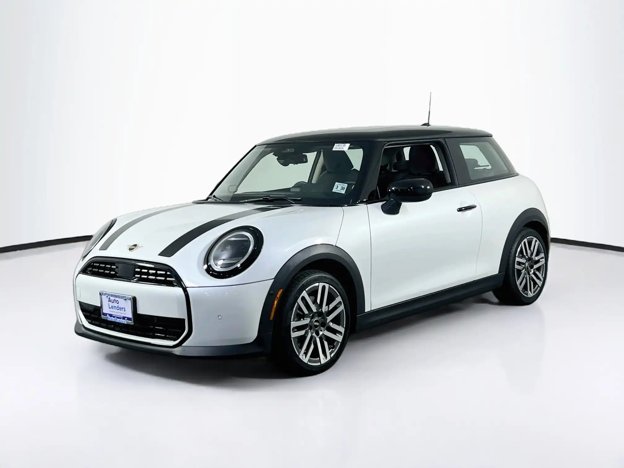 2025 MINI Hardtop Cooper's photo