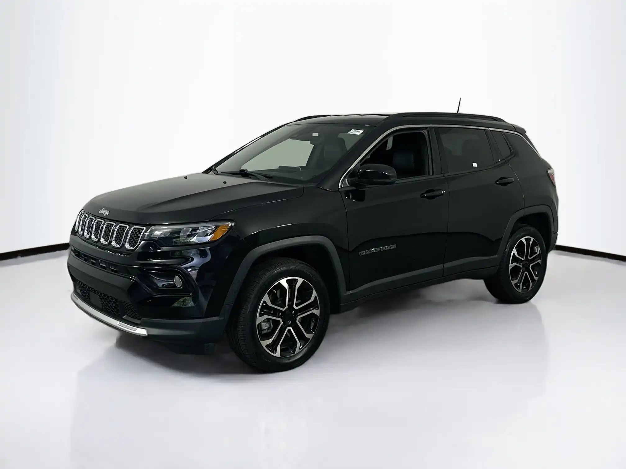2023 Jeep Compass Limited 4X4's photo