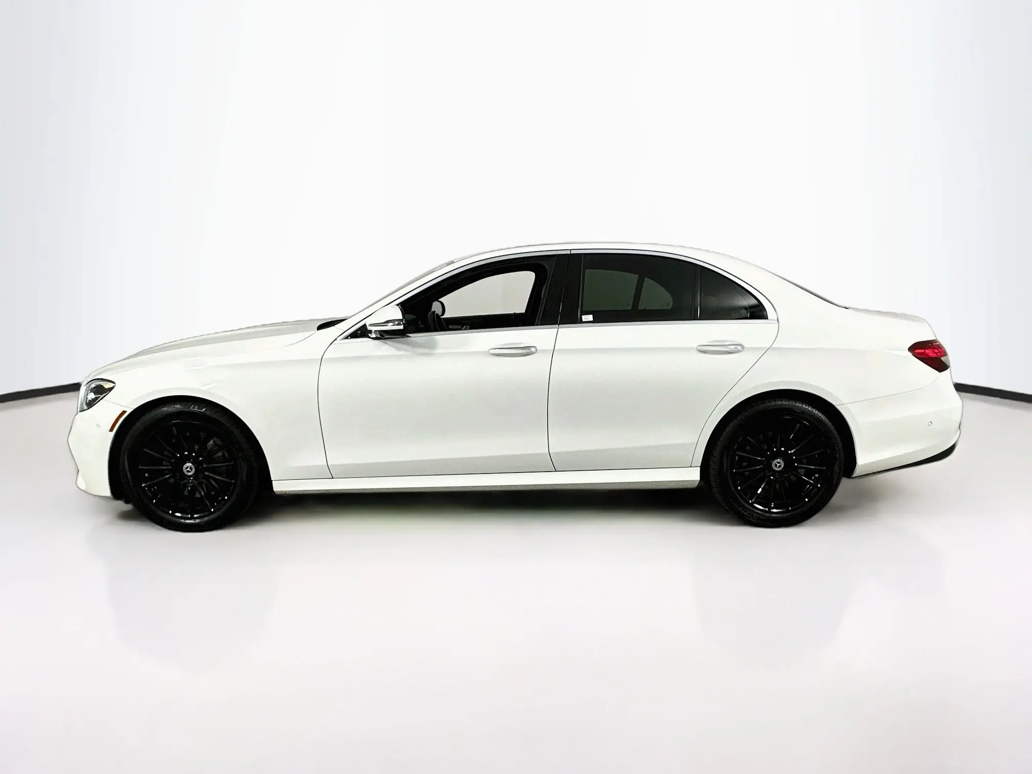 2021 Mercedes-Benz E-Class E350 photo 5