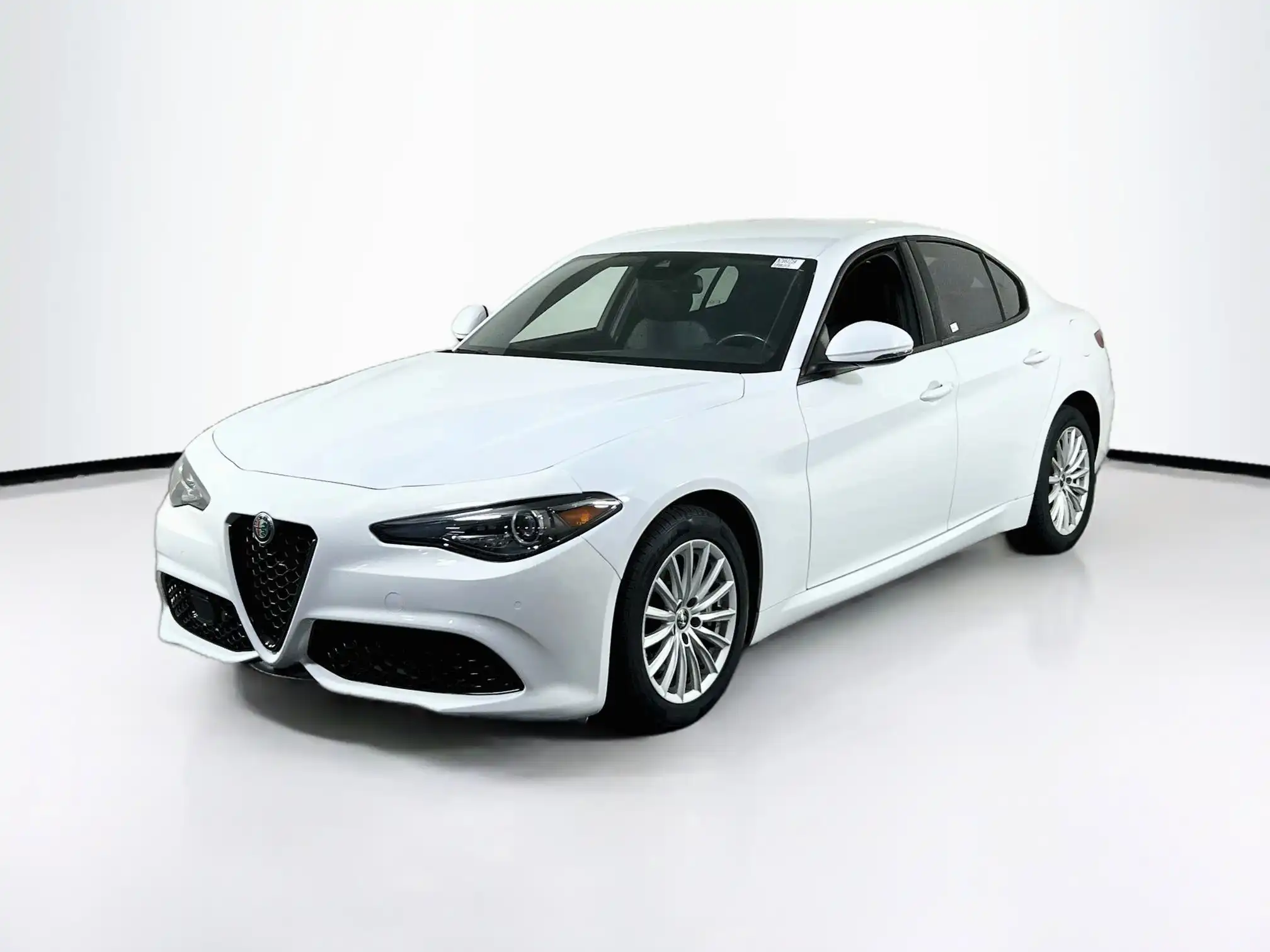 2022 Alfa Romeo Giulia 2.0 Auto AWD's photo