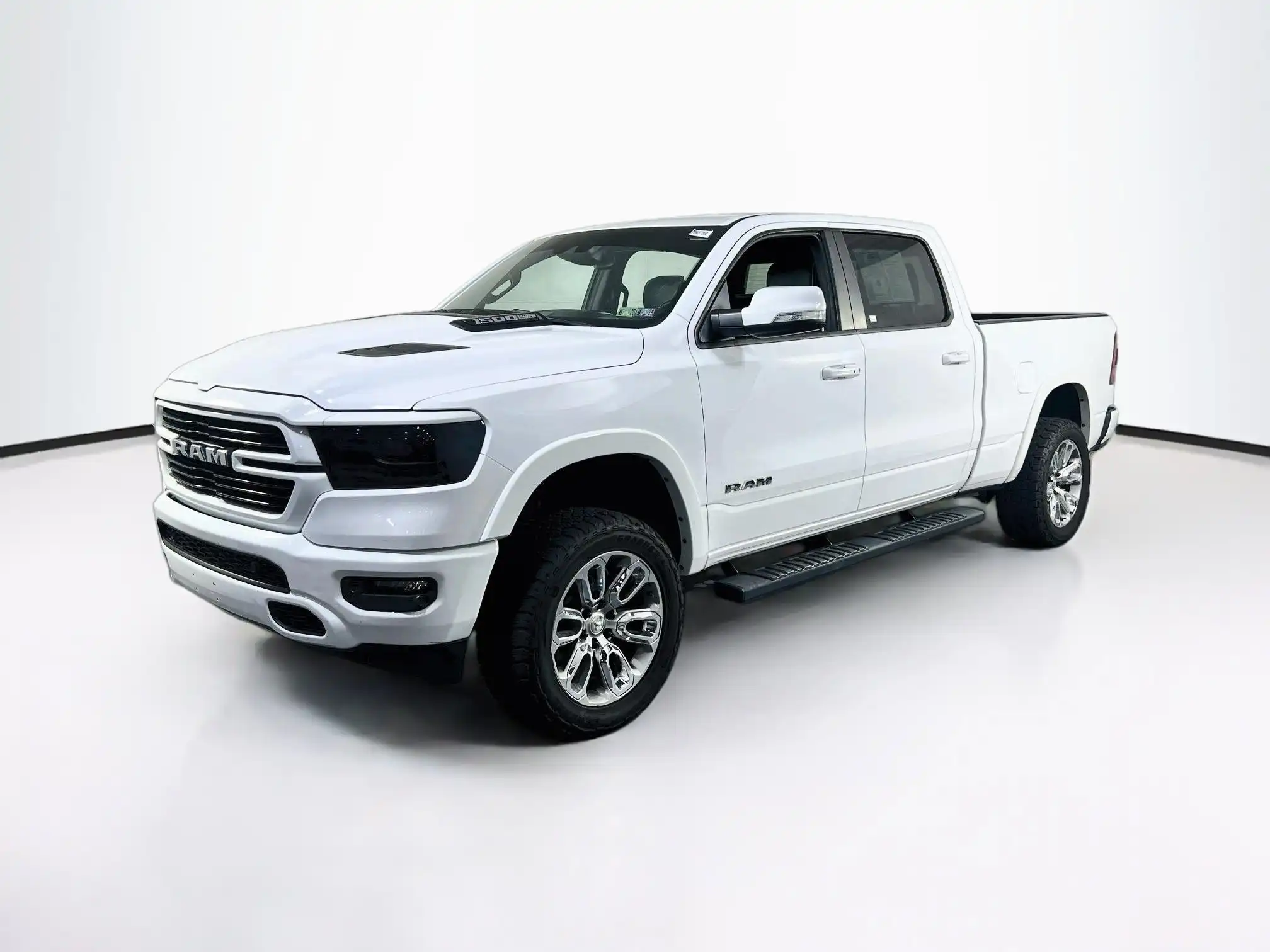 2021 RAM 1500 Laramie 4WD Crew Cab 6'4's photo