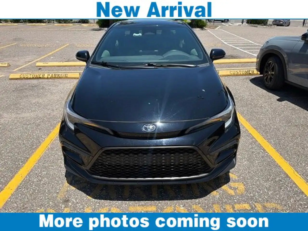 2025 Toyota Corolla SE CVT's photo