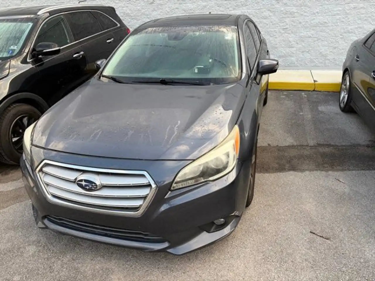 2017 Subaru Legacy 2.5i Limited's photo