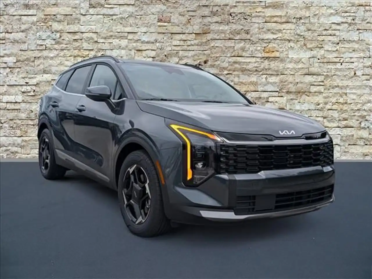 2027 Kia Sportage 1.6 Hybrid EX Auto's photo