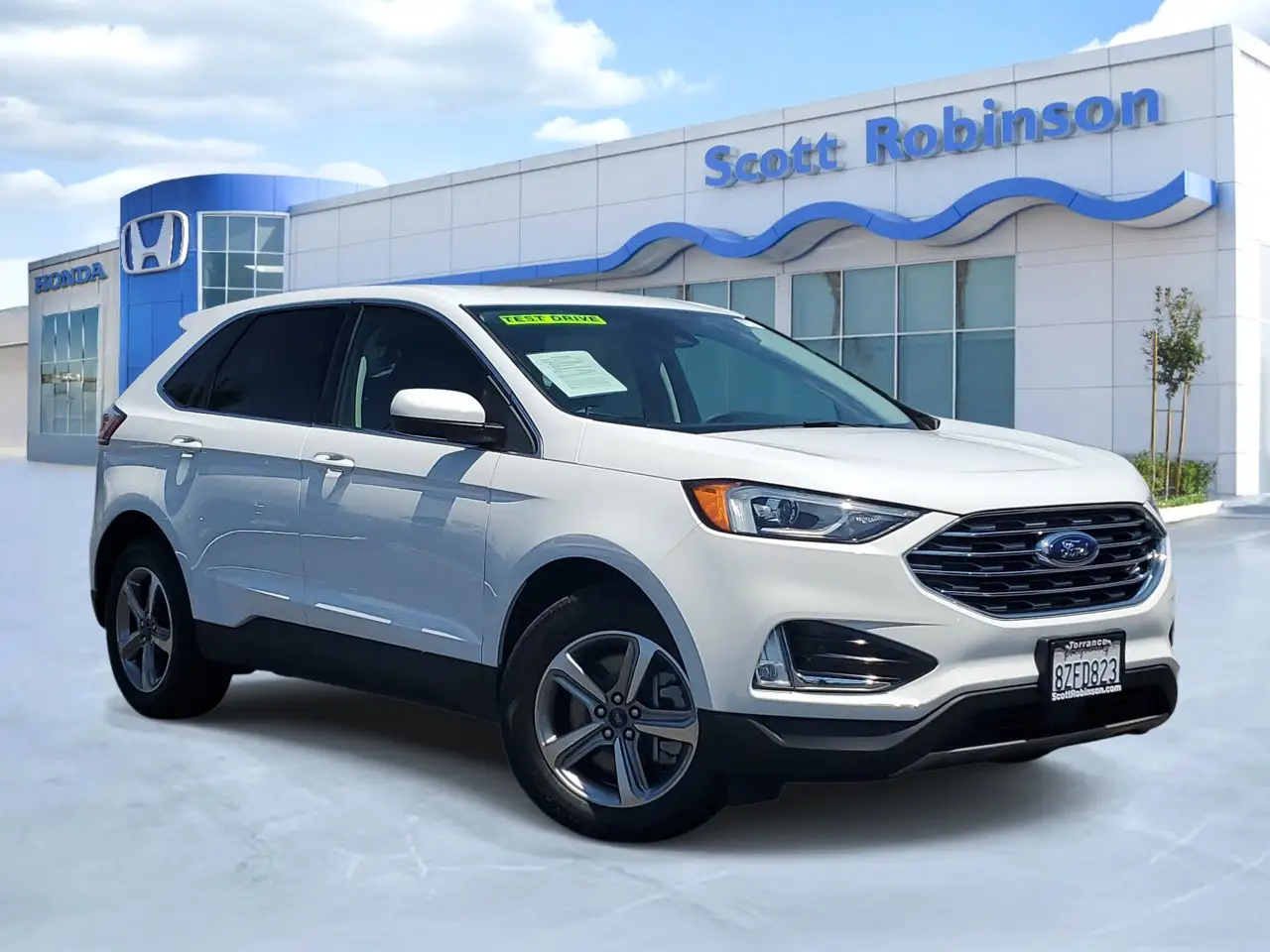 2021 Ford Edge SEL photo 1