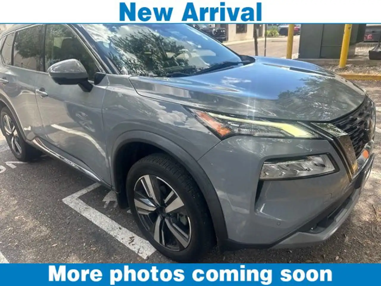 2021 Nissan Rogue SL FWD's photo