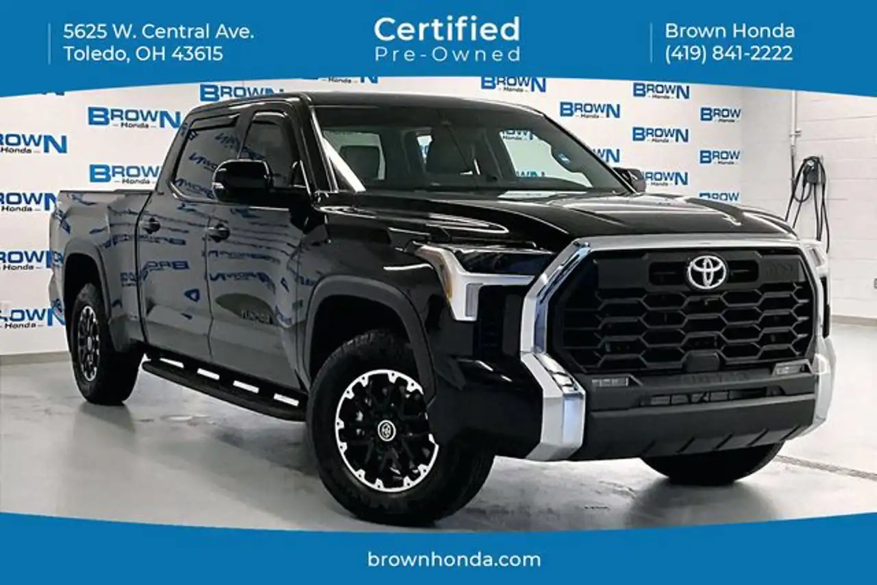 2024 Toyota Tundra SR5 3.4L 4WD CrewMax 6.5' Bed's photo