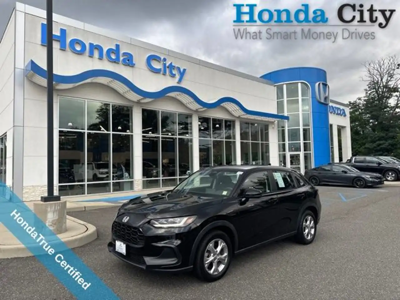 2023 Honda HR-V LX AWD's photo