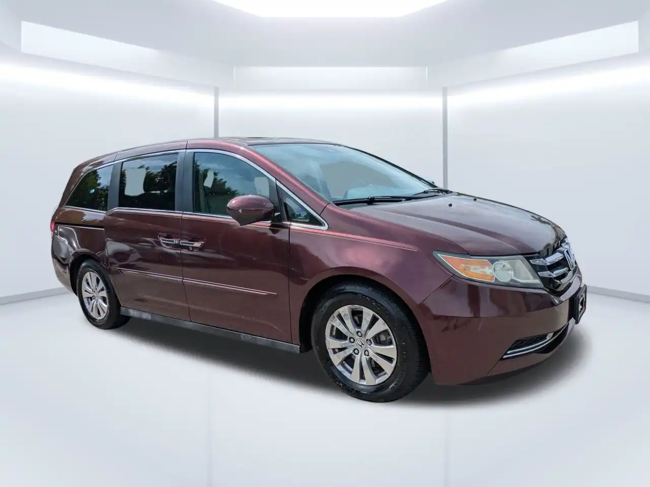 2015 Honda Odyssey EX-L with DVD Rear Entertainment System's photo