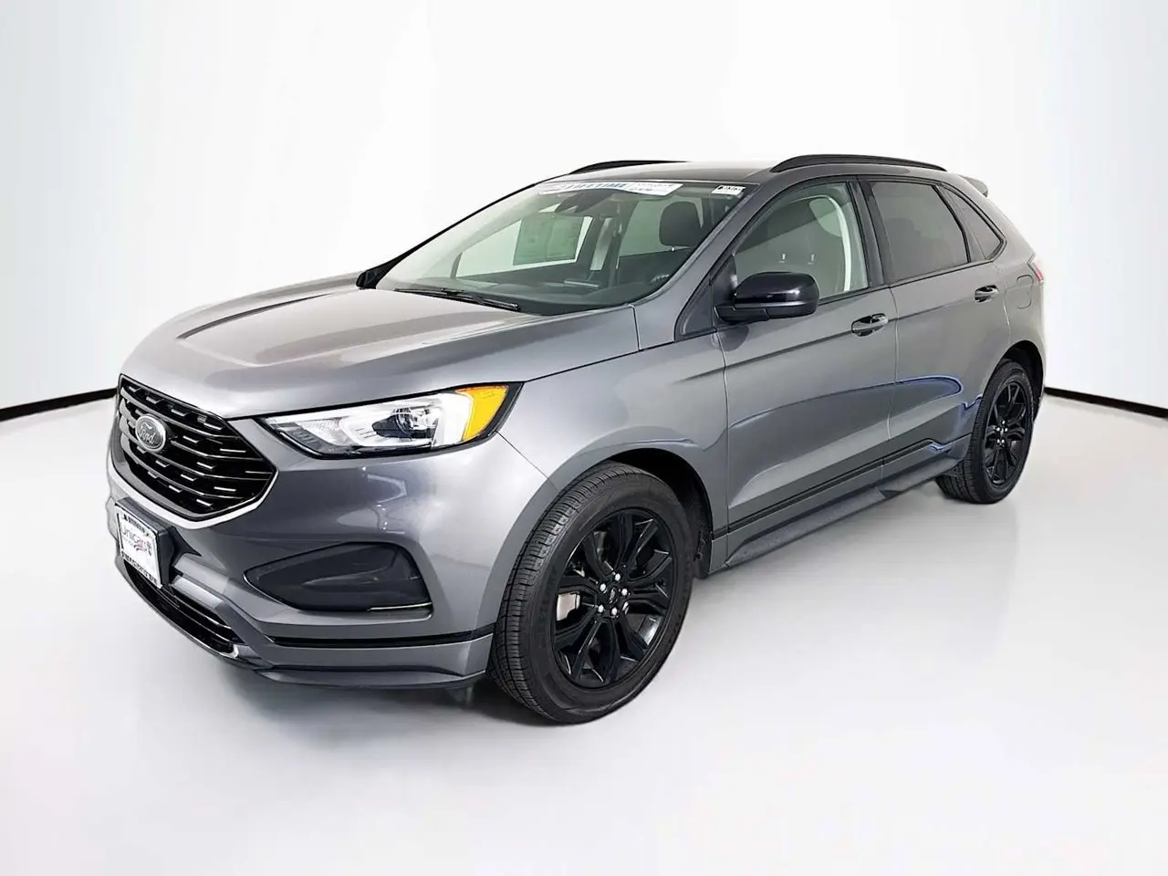 2023 Ford Edge SE AWD photo 3