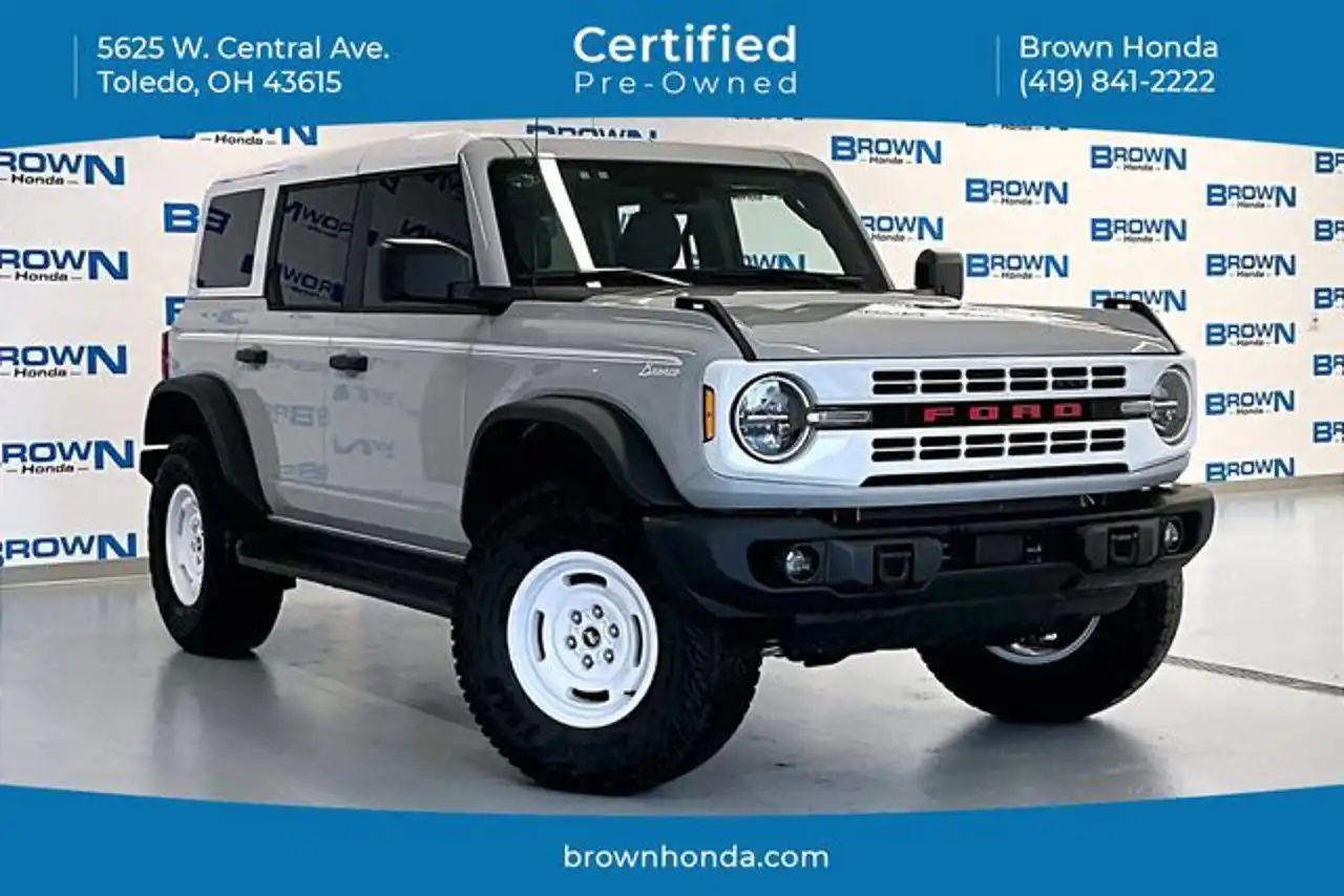 2026 Ford Bronco Heritage Edition 4x4's photo