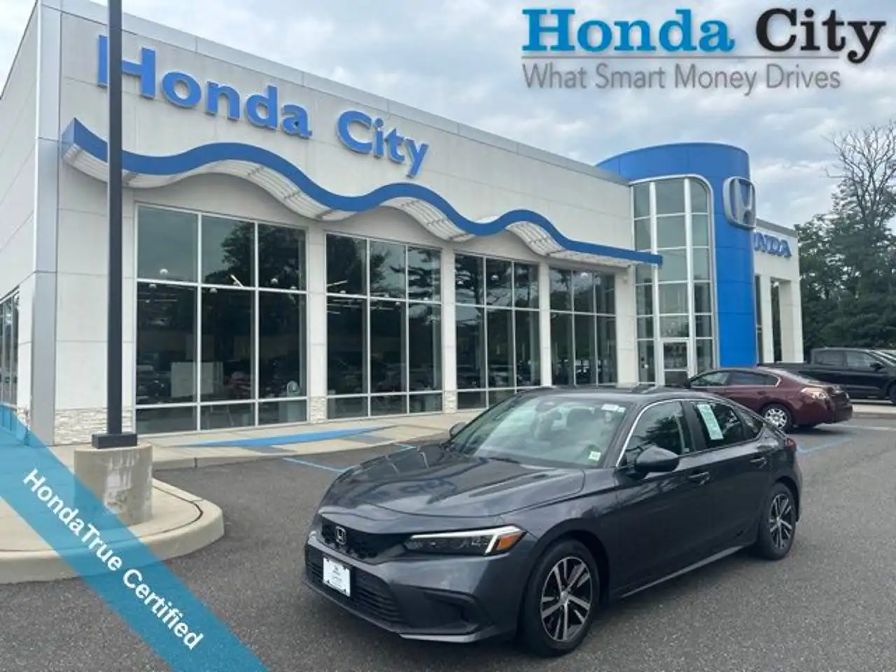 2023 Honda Civic LX CVT's photo