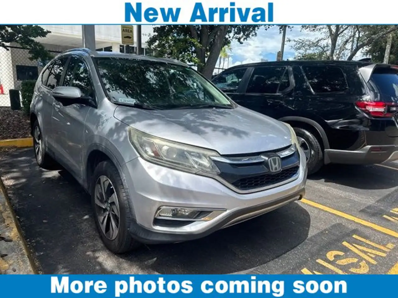 2015 Honda CR-V Touring 2WD's photo