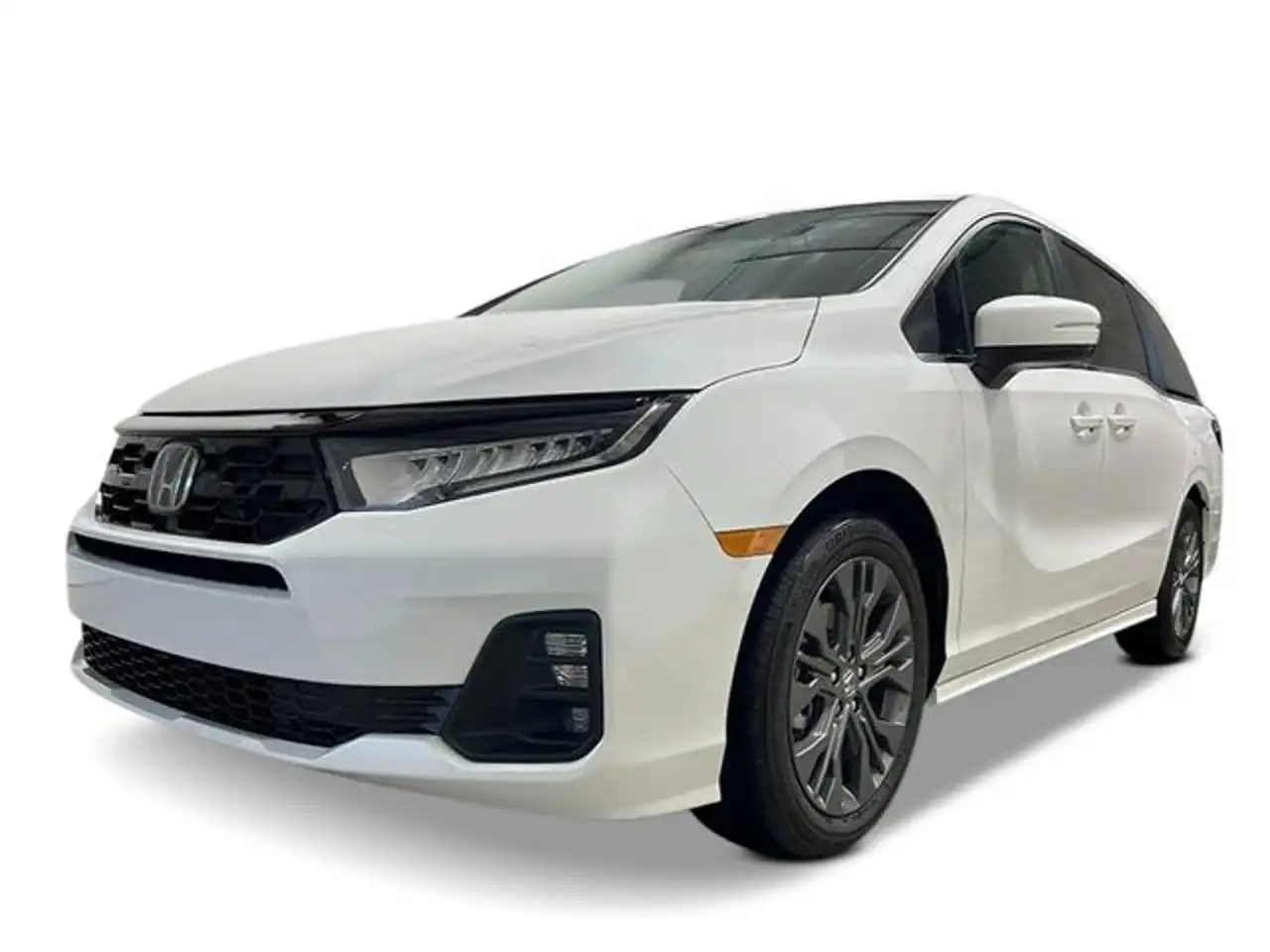 2027 Honda Odyssey Touring's photo