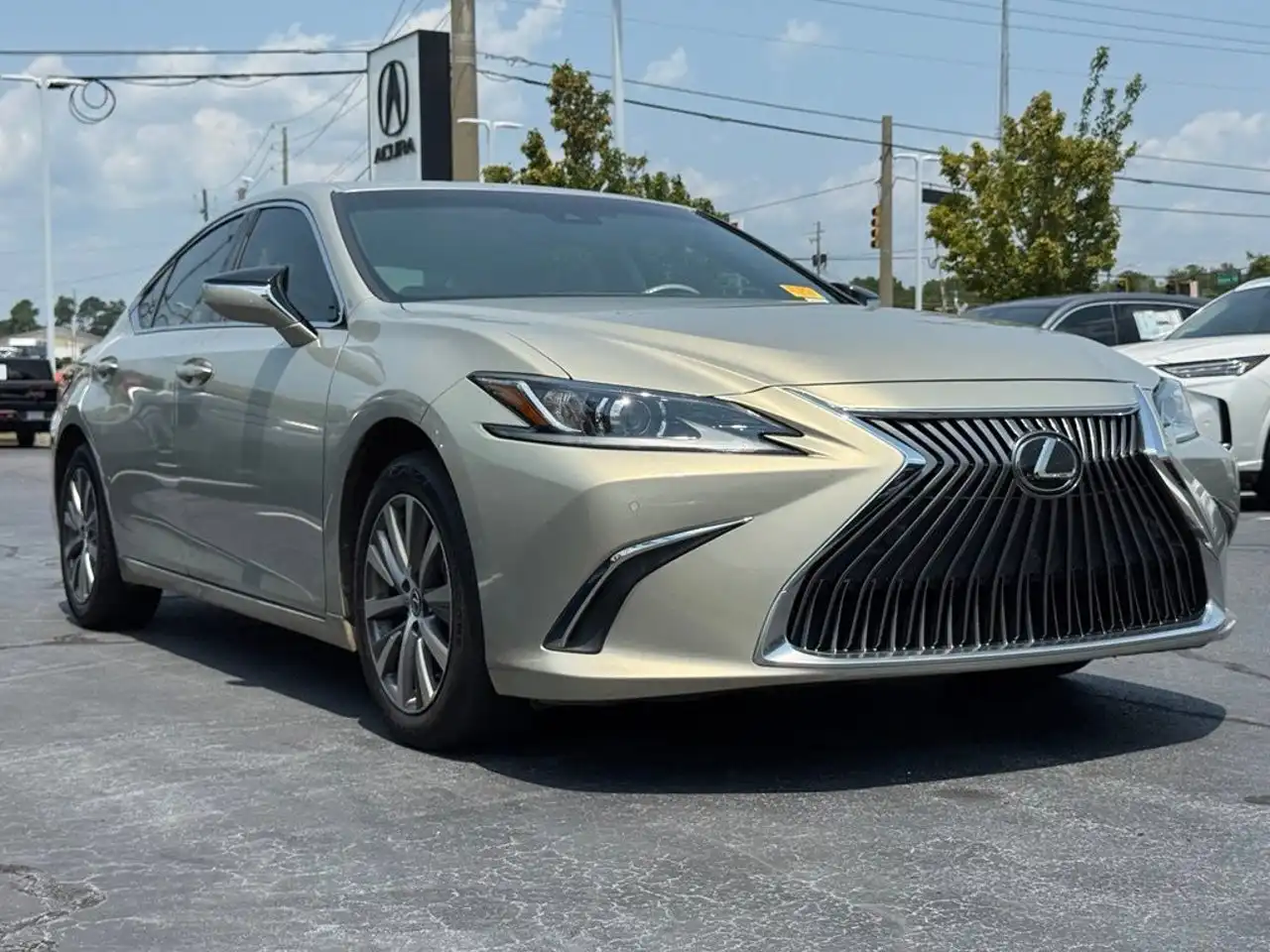 2019 Lexus ES 350 350's photo